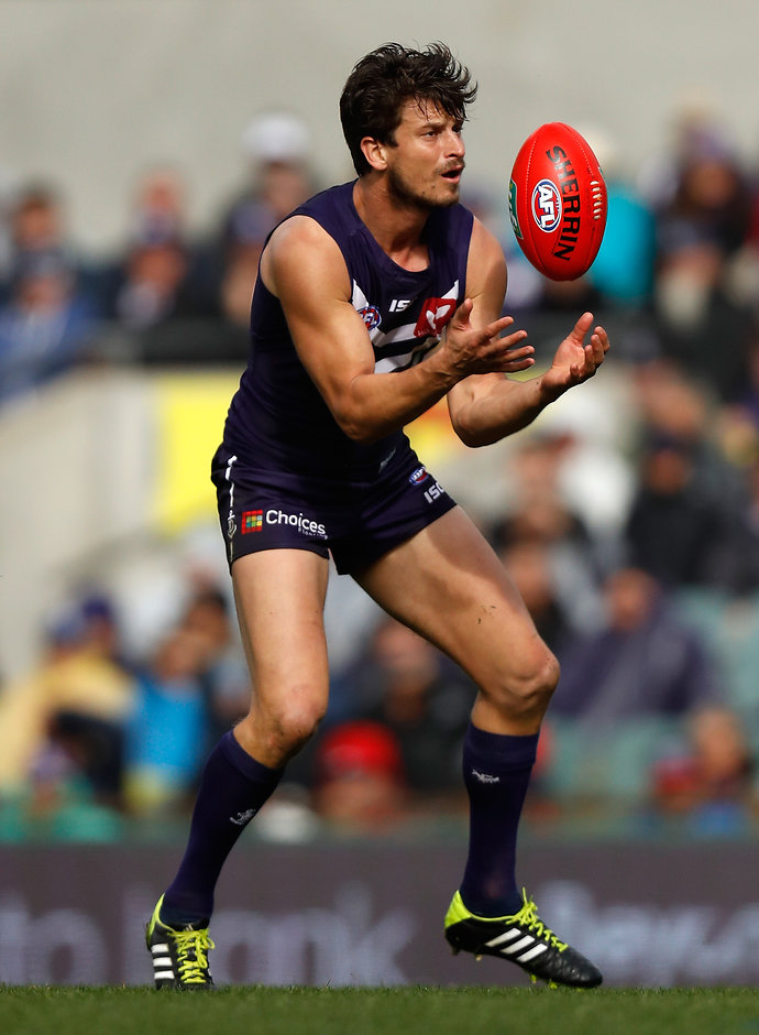 AFL 2016 Rd 19 - Fremantle v Sydney PERTH, AUSTRALIA - JULY 31: Alex Silvagni of the Dockers in action during the 2016 AFL Round 19 match between the Fremantle Dockers and the Sydney Swans at Domain Stadium on July 31, 2016 in Perth, Australia. (Photo by Michael Willson/AFL Media)